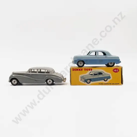 Boxed Dinky 162 Ford Zephyr Saloon & Unboxed 150 Rolls-Royce Silver Wraith with some play wear