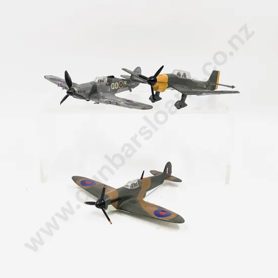 Dinky Part Boxed 719 Battle of Britain Spitfire MkII and Unboxed 721 and 718