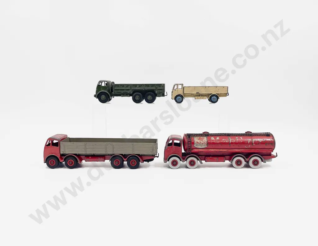 Dinky Foden Tanker and Wagon with 622 10T Army Truck & (25R) Leyland Lorry Playworn Models Image 1++