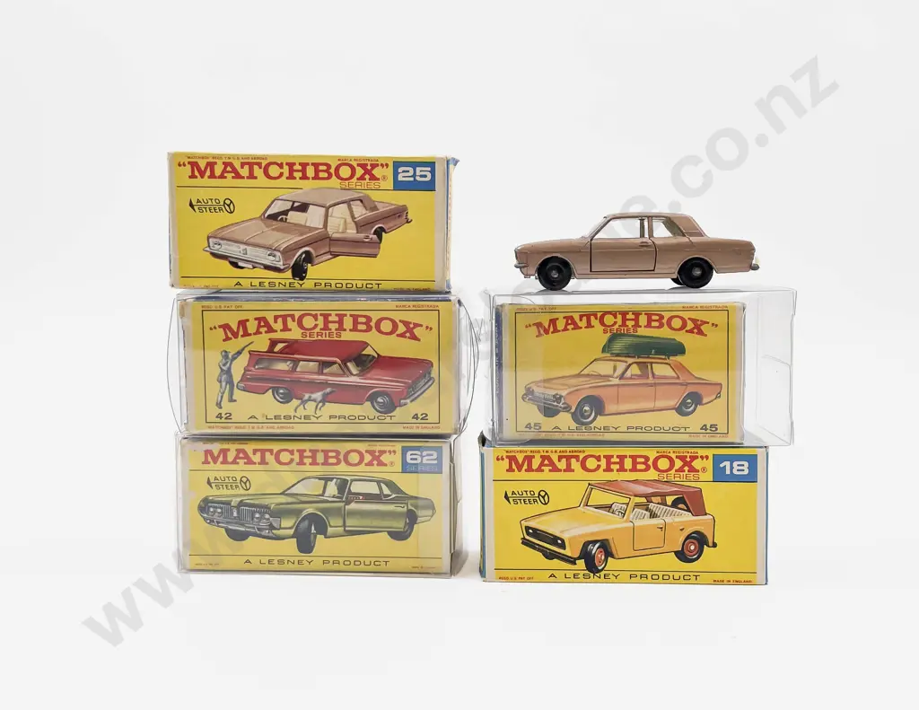 Matchbox Series Boxed No61 x2 green and yellow hubs No70 No66 No6 Image 1++