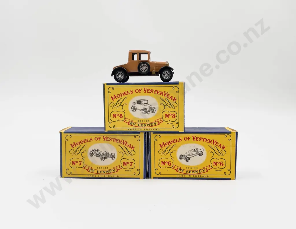 Models of Yesteryear Line Drawn Boxed Models Y-6 Y-7 Y-8 Image 1++