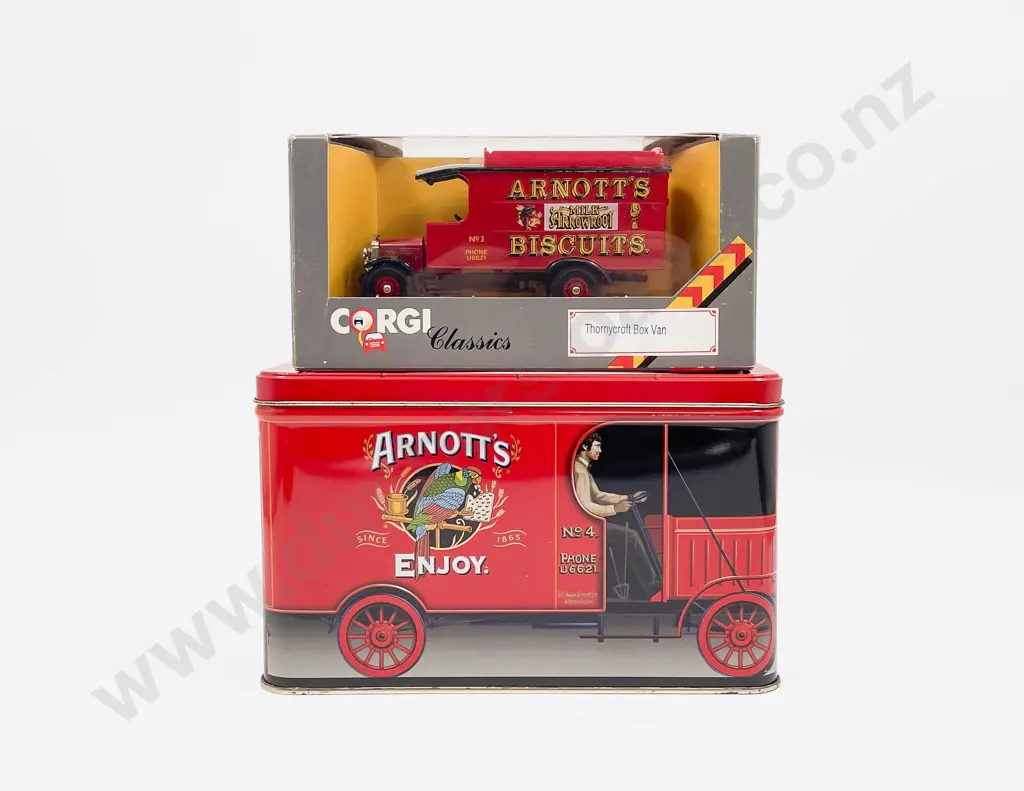 Corgi Thornycroft Arnotts Biscuits with Arnotts Tin Image 1++