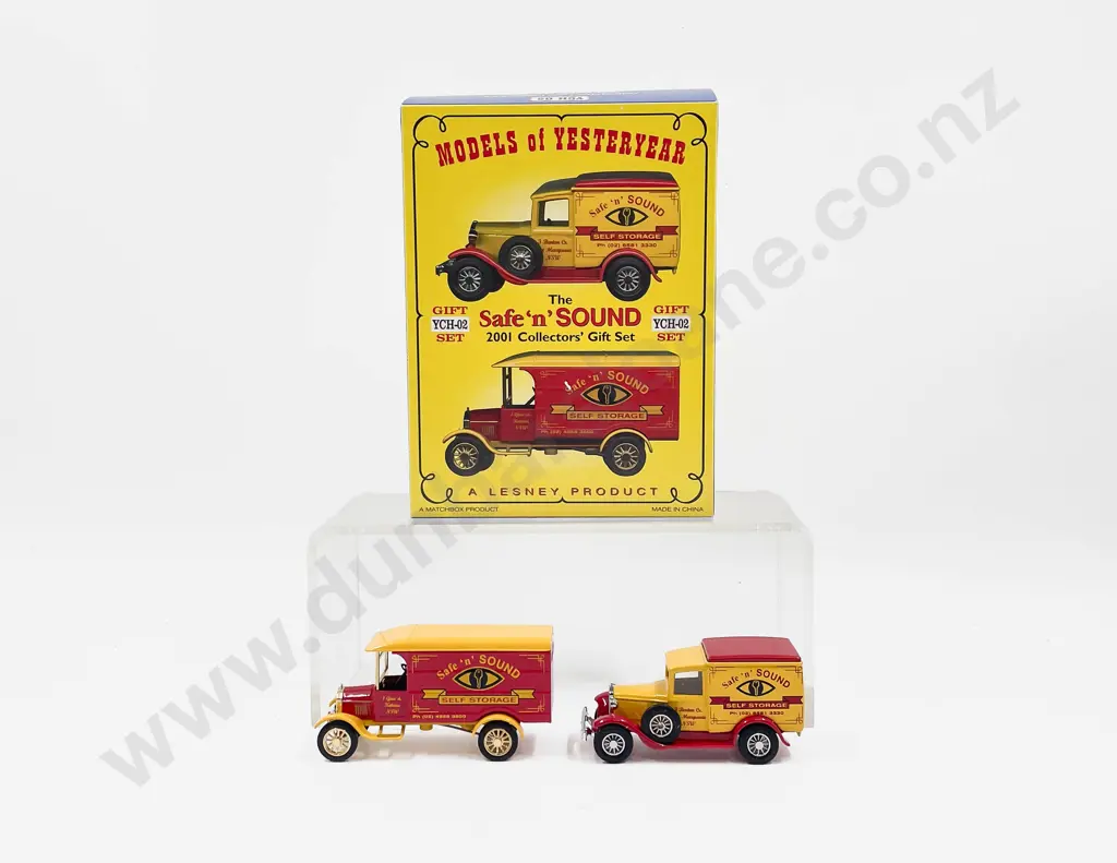Matchbox Models of Yesterday YCH-02 The Safe 'n' Sound 2001 Gift Set Image 1++