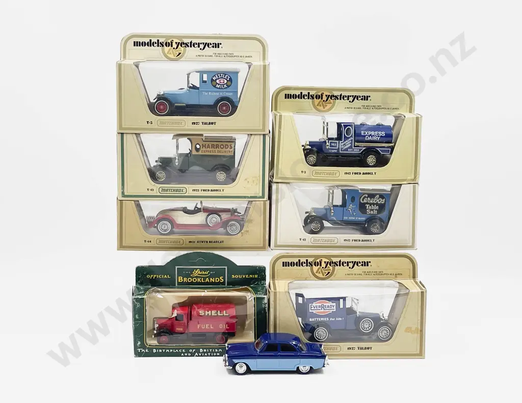 Matchbox Models of Yesteryear Six Yellow Boxed Models with Lledo Model and unboxed Corgi Image 1++
