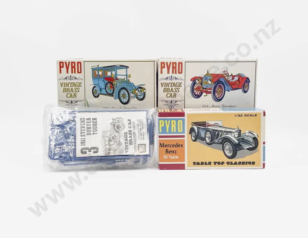 C1967 Pyro Vintage Car Uncompleted Kit Sets (three boxed and one unboxed) Image 1++