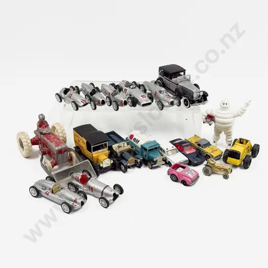 Collection Unboxed Various Manufacture Diecast Models including FunHo Tractor