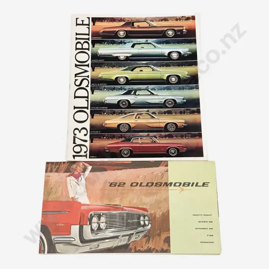 1962 and 1973 Oldsmobile Car Booklets (2)
