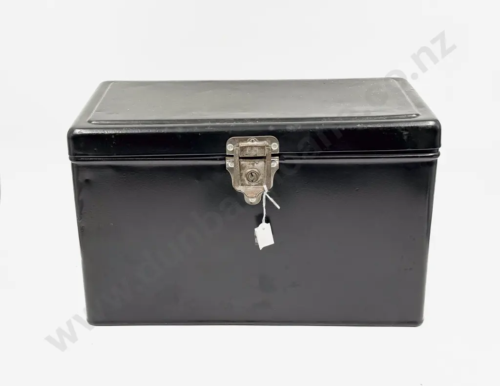 Model T Ford Running Board Japanned Tin Tool Box Image 1++