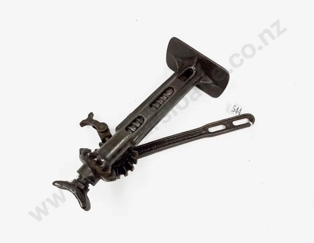 Walker MFG Co Ford Car Jack Image 1++