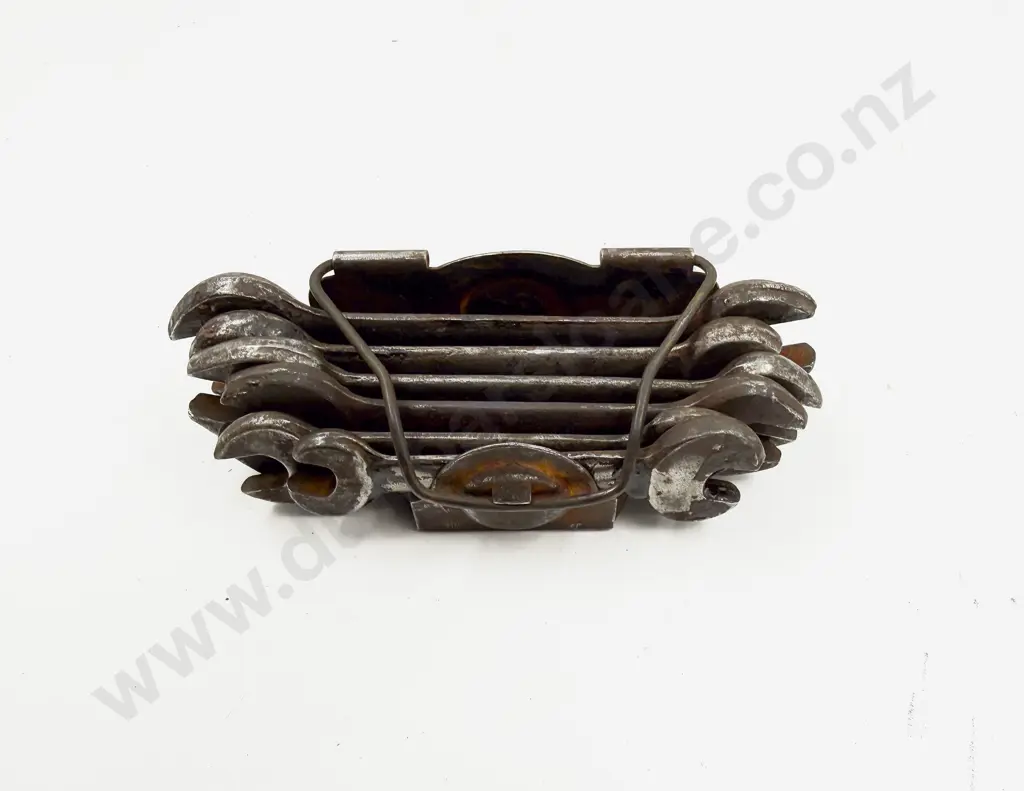 Vintage Tool Bracket Holding Six Various US Manufacture Spanners Image 1++