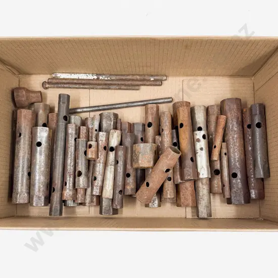 Large Qty Assorted Size Vintage Box Spanners