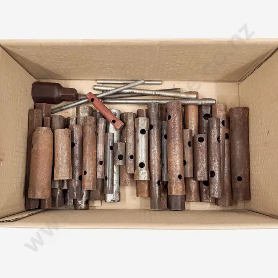 Large Qty Assorted Size Vintage Box Spanners