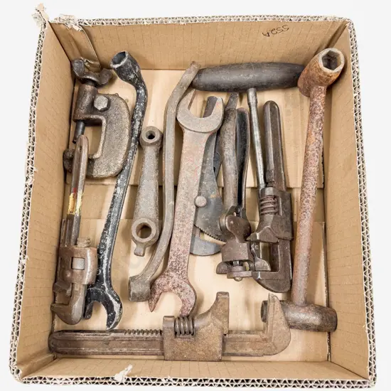 Qty Mixed Vintage Automobile and Other Tools