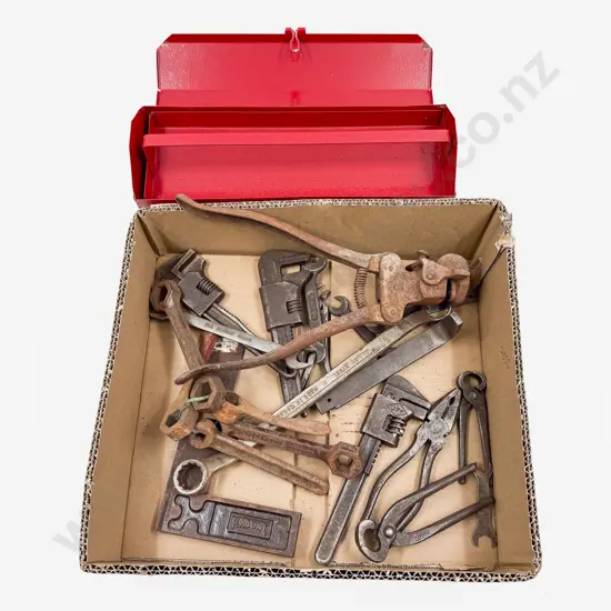 Qty Mixed Vintage Automobile and Other Tools