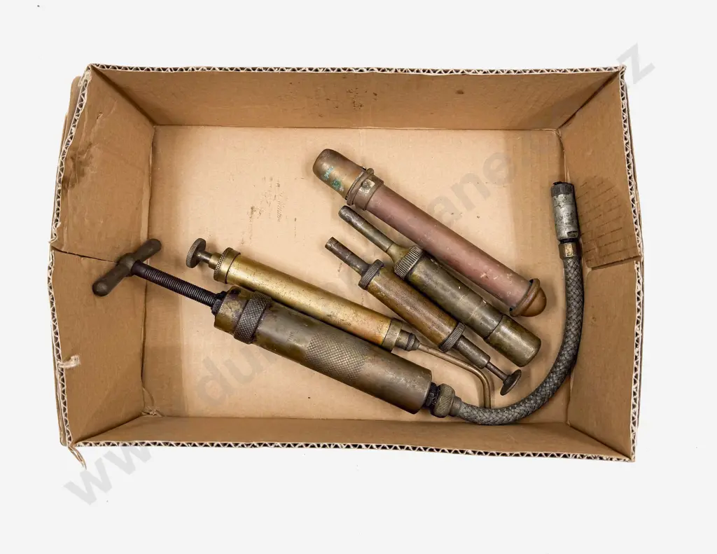 Five Various Manufacture Vintage Grease Guns Image 1++