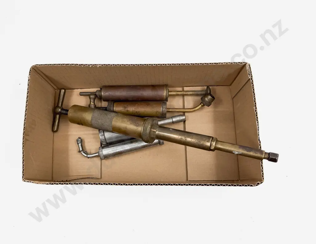 Five Various Manufacture Vintage Grease Guns Image 1++