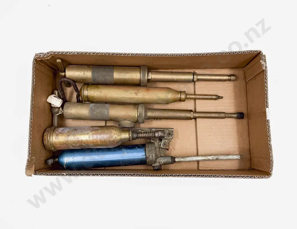 Five Various Manufacture Vintage Grease Guns Image 1++