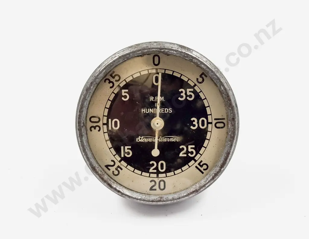 Vintage Stewart Warner Tachometer RPM Gauge Image 1++