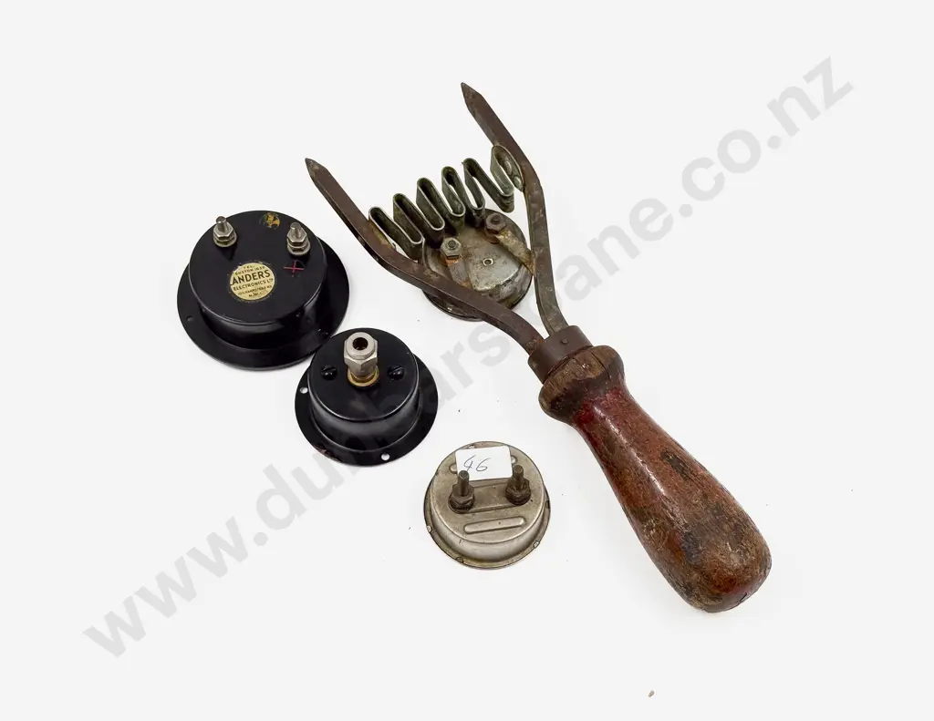 MotoMeter Co Oil Gauge and Two Various with Cell Tester Image 1++