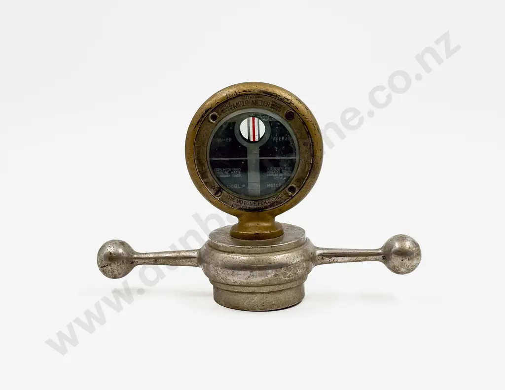 Boyce Moto Meter Standard Model 'Dog Bone' Radiator Cap Image 1++