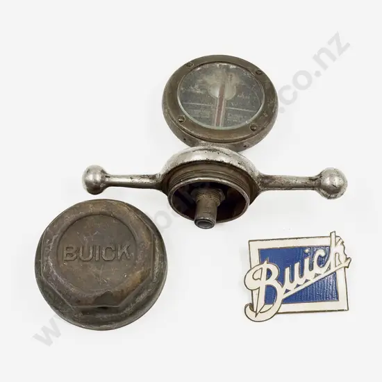 Boyce Moto Meter Buick on 'Dog Bone' Radiator Cap
