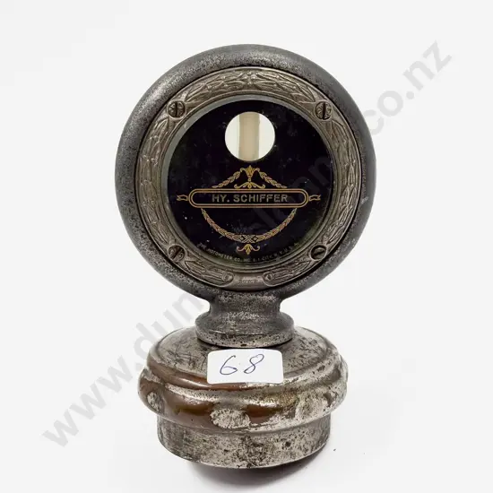 Boyce Moto Meter HY Schiffer on Radiator Cap