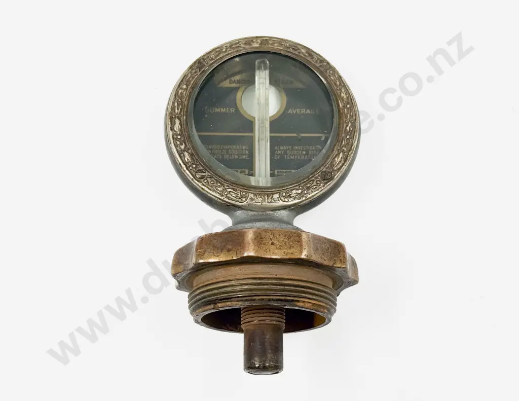 Boyce Moto Meter Universal Model on Radiator Cap Image 1++