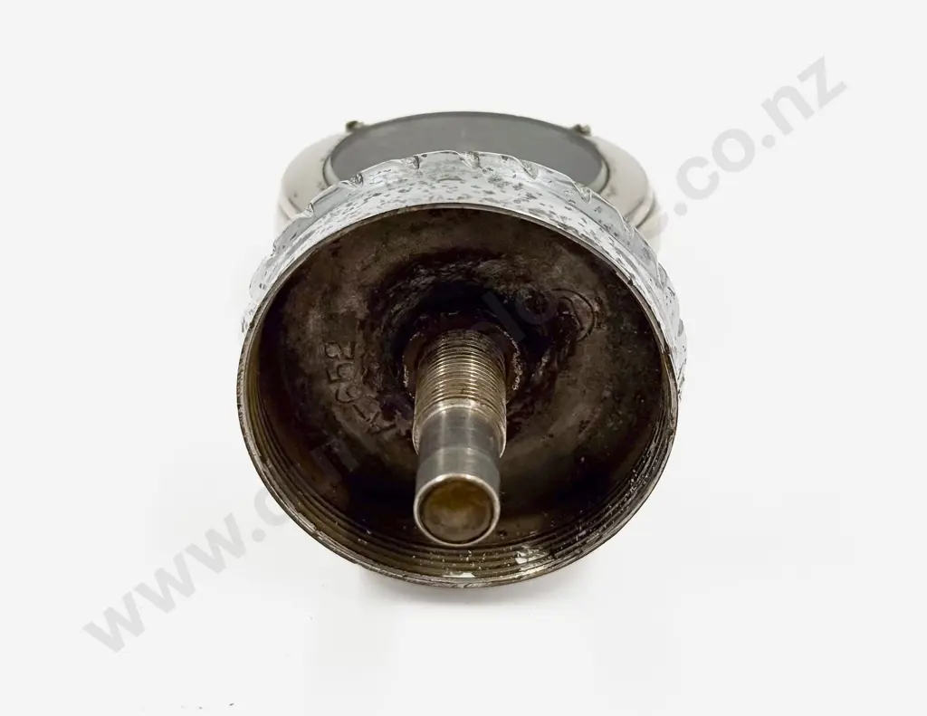 Boyce Moto Meter Midget Model on Radiator Cap Image 1++