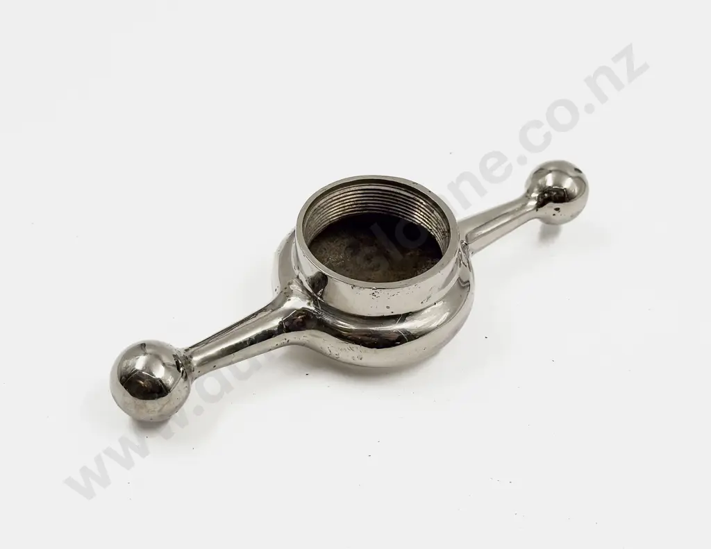 Vintage Heavy Chrome Plated Dog Bone Radiator Cap Image 1++