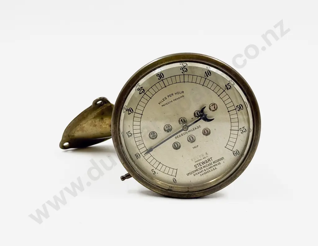 Brass Cased Stewart Speedometer Image 1++