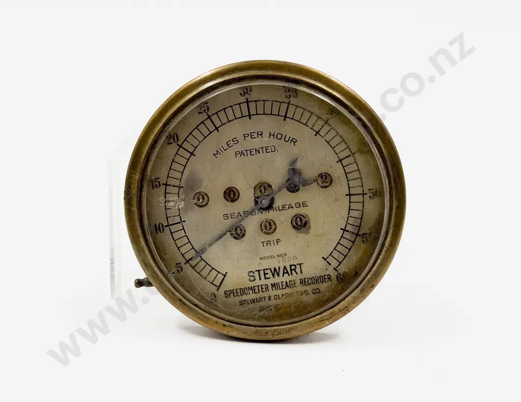 Brass Cased Stewart Speedometer Image 1++
