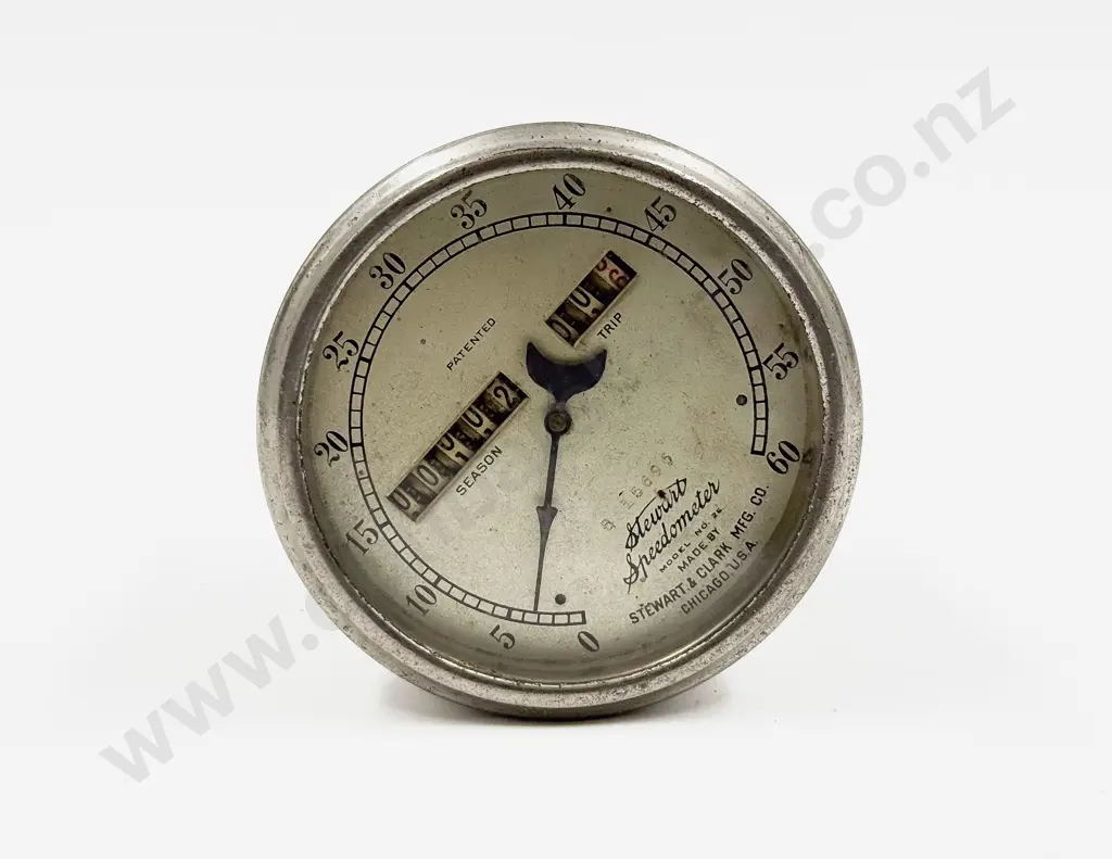 Steel Cased Stewart Speedometer Image 1++