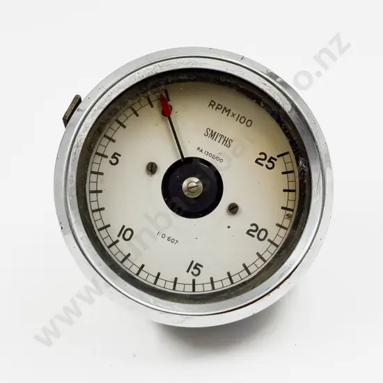 Steel and Chrome Plated Cased Smiths RPM x 100 Gauge