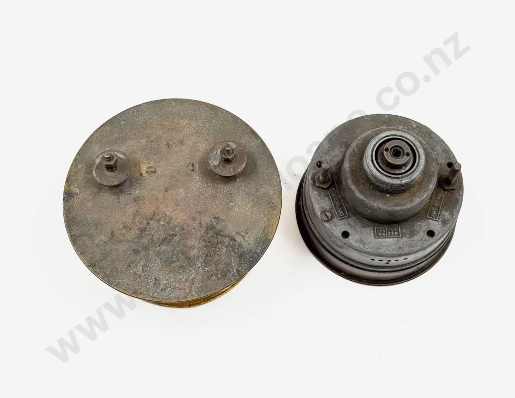 RPM x 100 Gauge and Un-Branded Milli-Amperes Gauge Image 1++