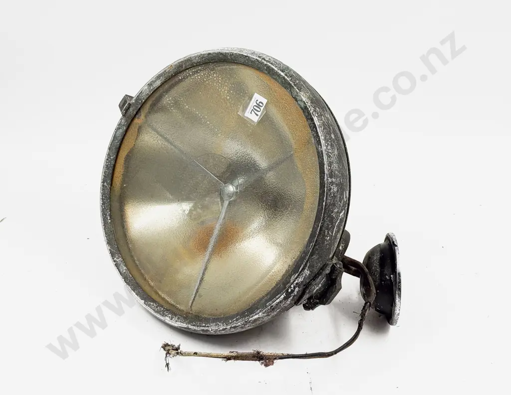 Vintage Lucas P100 Headlamp Image 1++