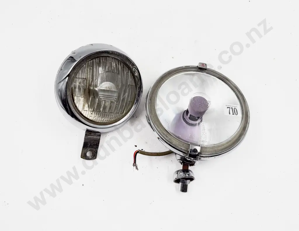 Two Lucas Fog Head Lamps Image 1++