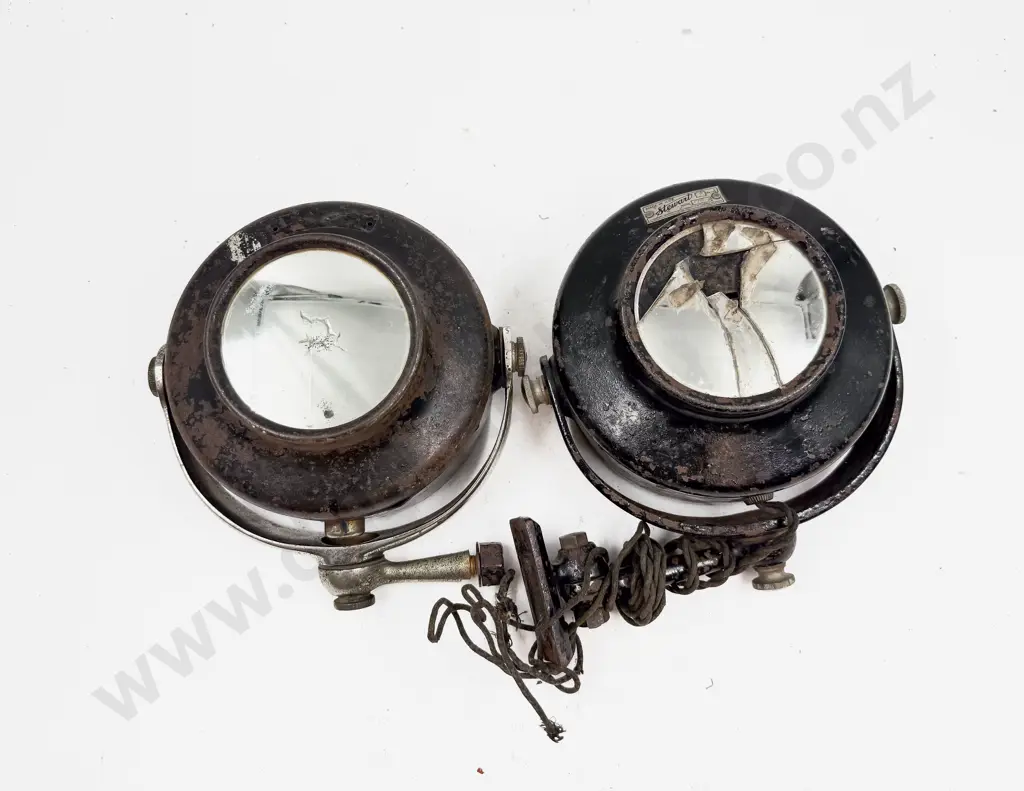 Two Stewart Made in USA Model 176-A Vintage Search Lights with Brackets Image 1++