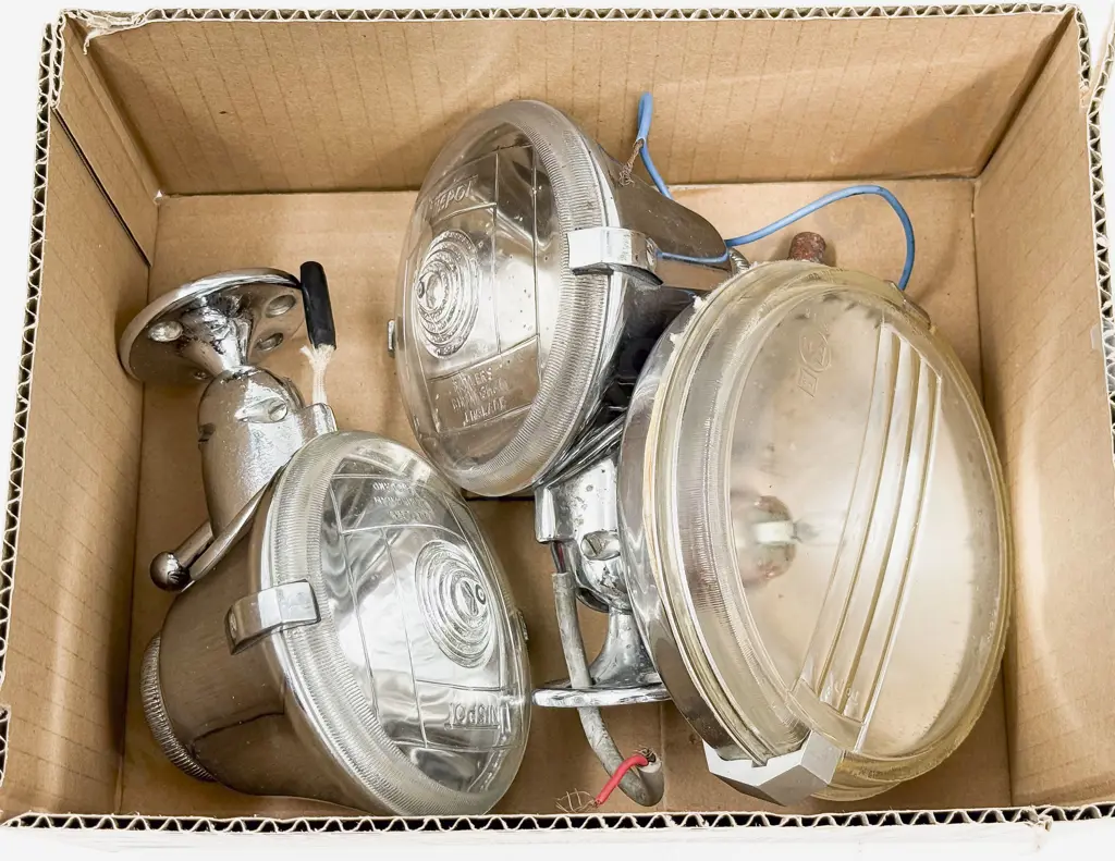 Fog and Search Lights by Ceag Ltd and Pair Butlers Unispot Lights Image 1++