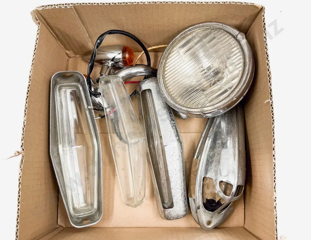 Vintage Two Pair Tail Lights with Fog Lamps Two Bonnet Light Fittings Image 1++