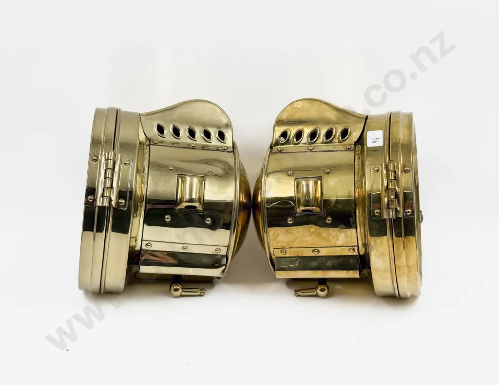 Pair of Replica Brass Edmunds & Jones E & J Ford Model 666 Head Lamps Image 1++