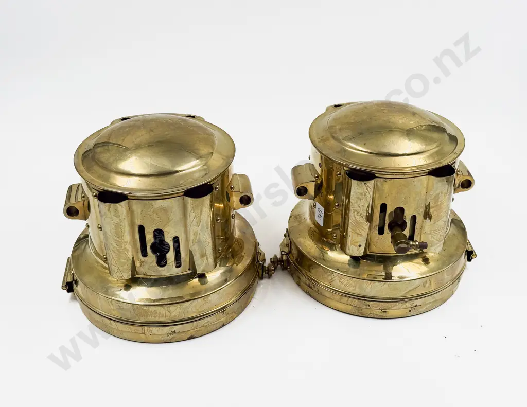 Pair of Replica Brass Edmunds & Jones E & J Ford Model 666 Head Lamps Image 1++
