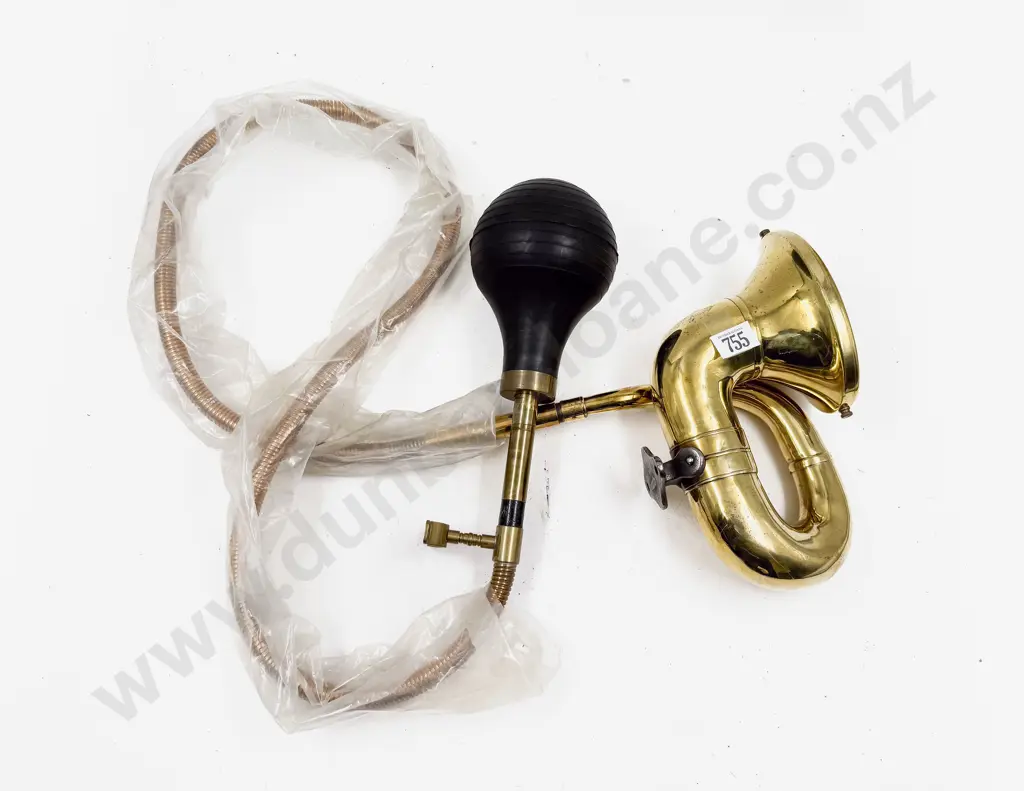 Replica Standard Brass Automobile Horn Image 1++
