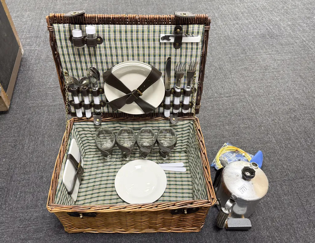 Part Boxed 'High-Way Electric Jug' with Modern Cane Picnic Hamper Image 1++