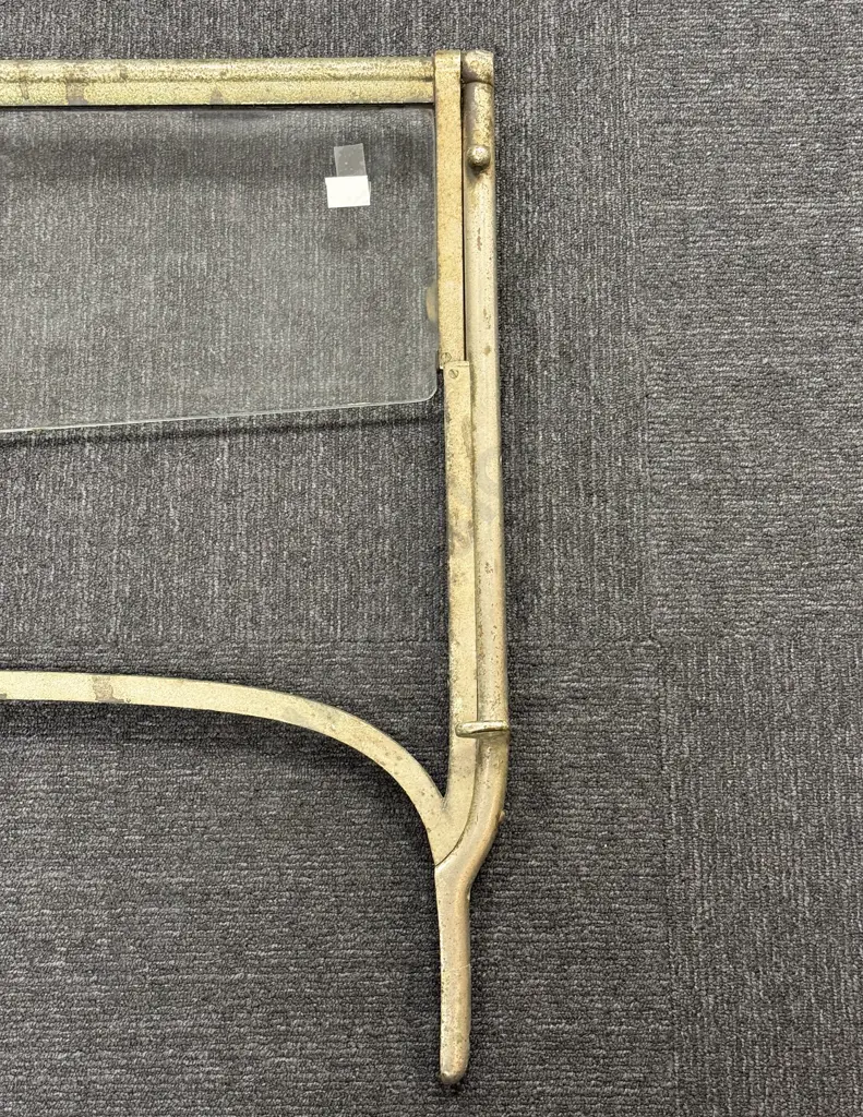 Vintage C1920's Model T Ford Detachable Front Windscreen Image 1++