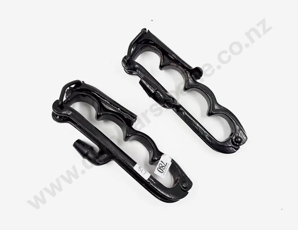 Restored Black Lacquered Model T Ford Top Bow Saddles/Clamp Pair RT & LT 223 Image 1++