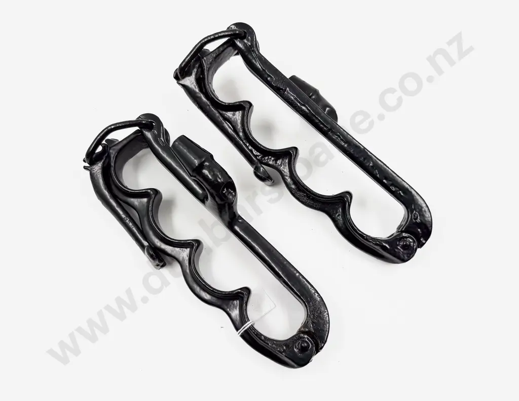 Restored Black Lacquered Model T Ford Top Bow Saddles/Clamp Pair RT & LT 223 Image 1++