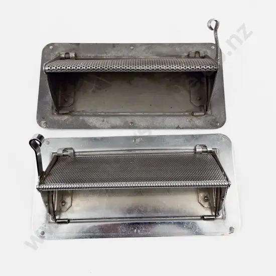 Pair New Vintage Type Air Vents