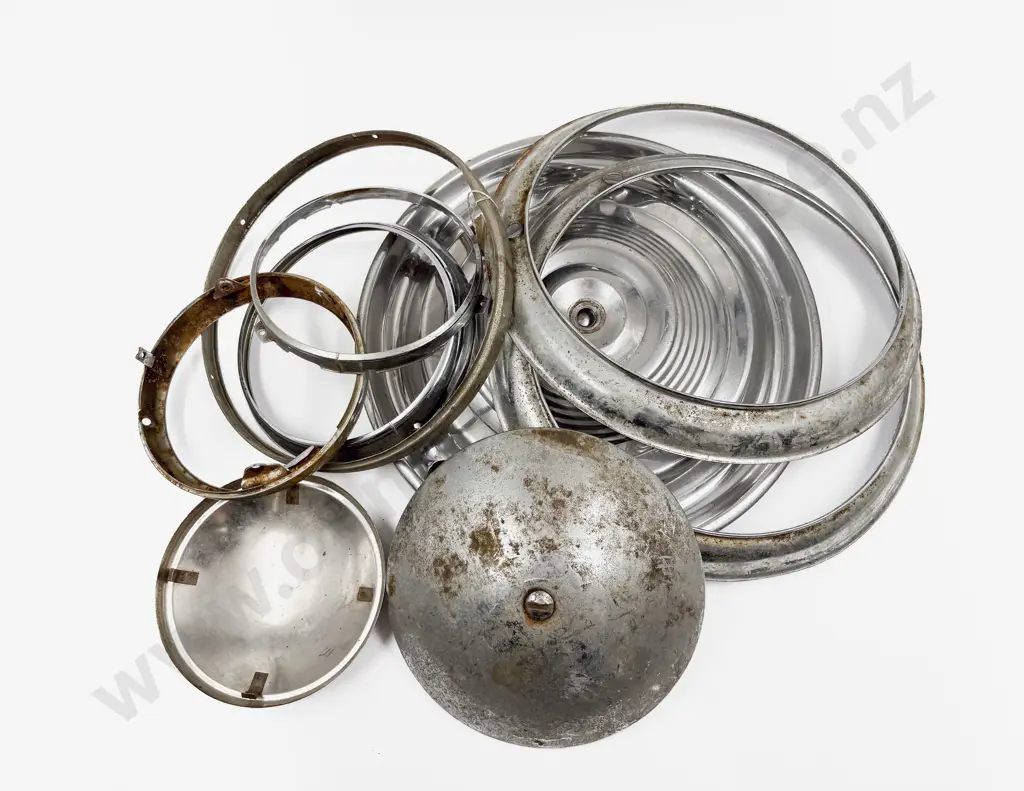 Three Vintage Mid C20th Chrome Plated Hub Caps and Various Fittings Image 1++