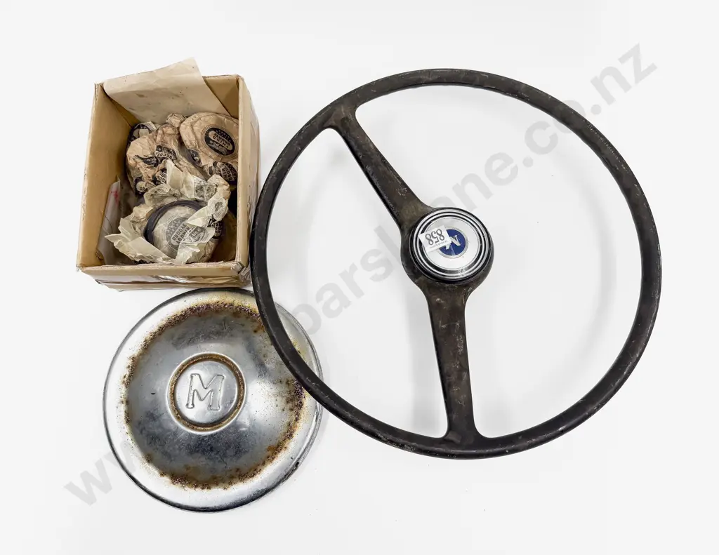 Morris Minor Steering Wheel with Single Hub Cap and New/Old Qty Repco Piston Rings - Suits Morris 12/4 Image 1++