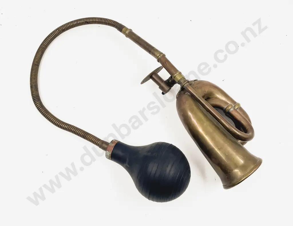 Vintage All Brass Car Horn Image 1++